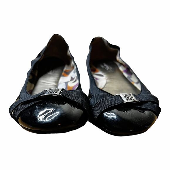 COACH Patent Leather Medallion Buckled Strapped Elastic Ballet Flats Size 9 GUC - Picture 3 of 8
